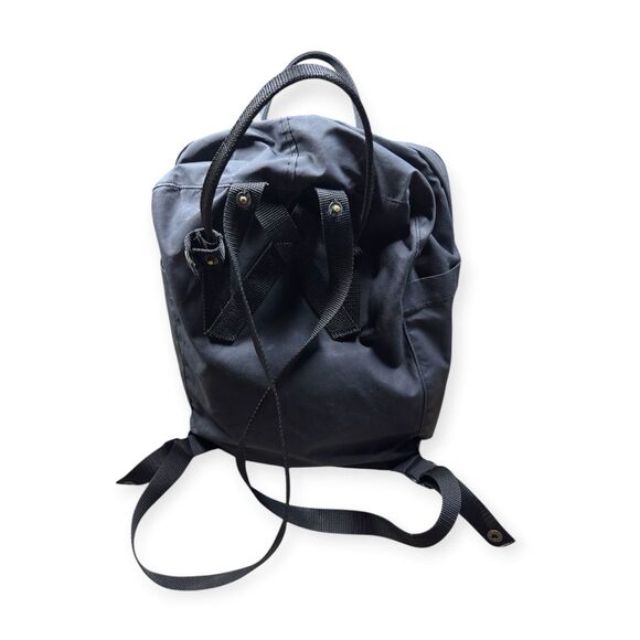 Fjallraven Kanken Gray Backpack Everyday Outdoor Travel School Bag main image 4